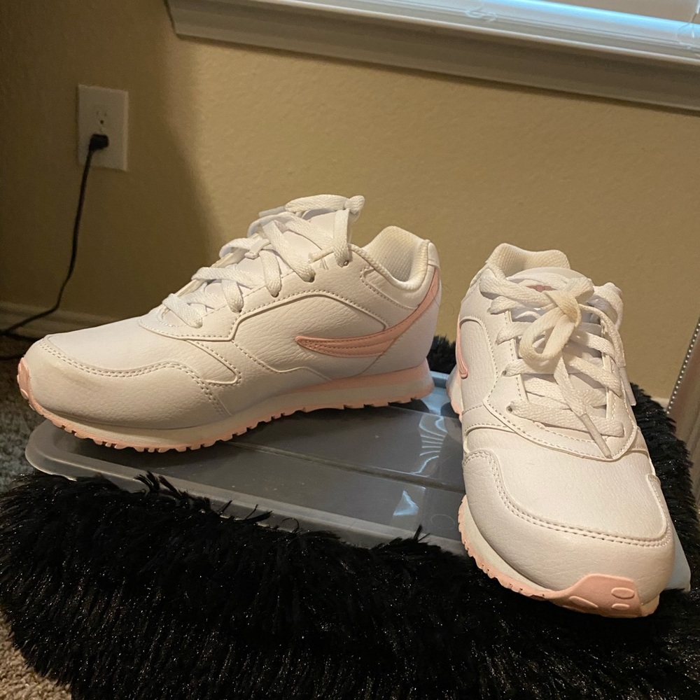 Fila sneakers